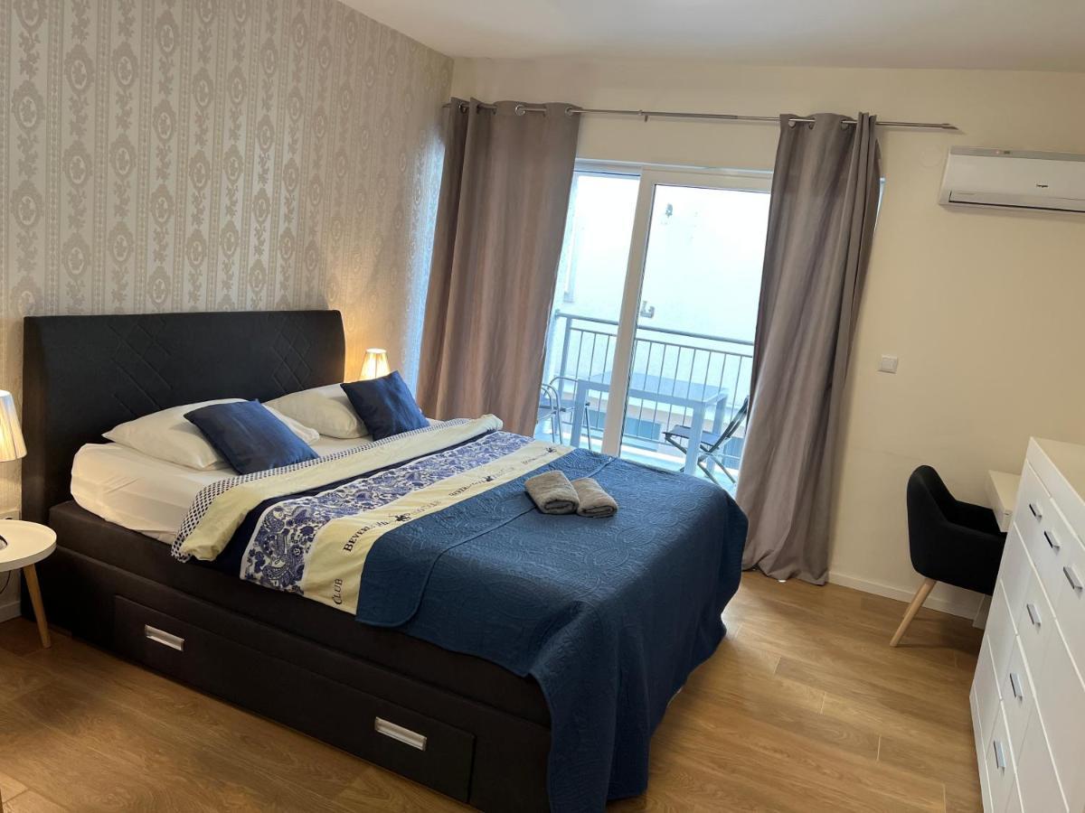 Studio Apartment Marina Mel 诺维·维诺多尔斯基 外观 照片